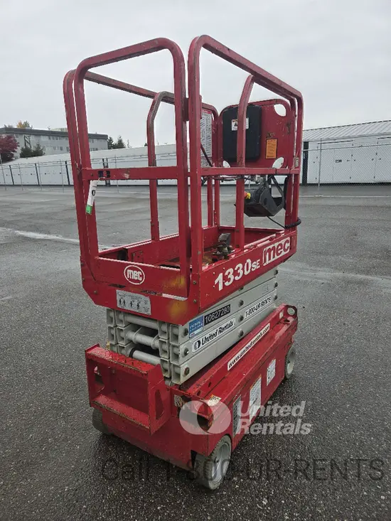 2017 MEC 1330SE Scissor Lift