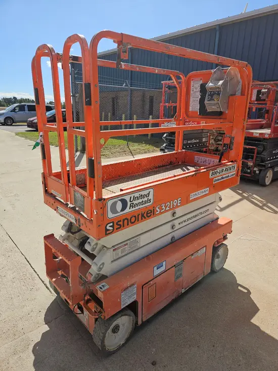 2019 Snorkel S3219E Scissor Lift