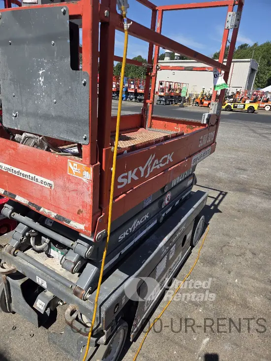 2017 Skyjack SJIII3219 Scissor Lift