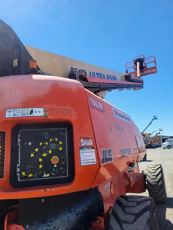 2015 JLG 1350SJP Boom Lift
