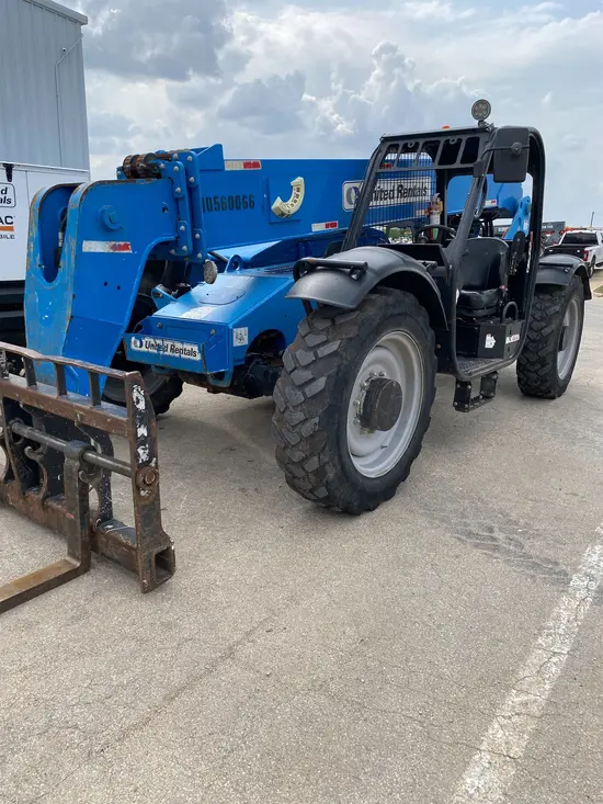 2017 Genie GTH-844 Forklift