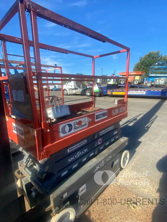 2017 Skyjack SJIII3219 Scissor Lift