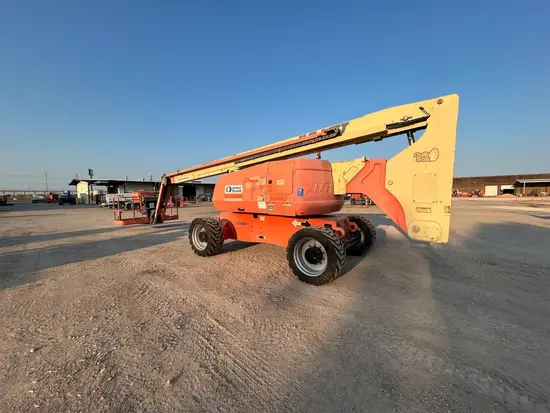 2016 JLG 800AJ Articulating Boom Lift