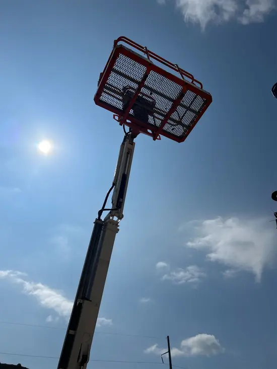 2017 Snorkel A46JE Articulating Boom Lift
