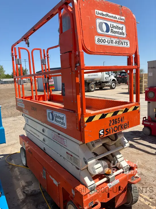 2019 Snorkel S3226E Scissor Lift