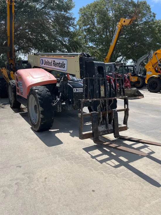 2017 JLG 642 Forklift