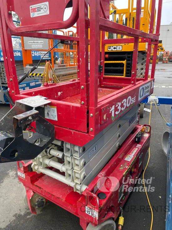 2019 MEC 1330SE Scissor Lift