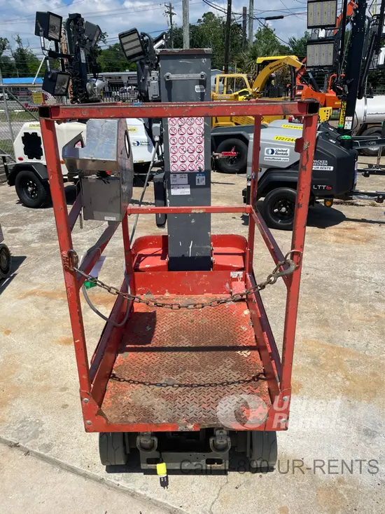 2017 Skyjack SJ16 Self-Propelled One-Person Lift