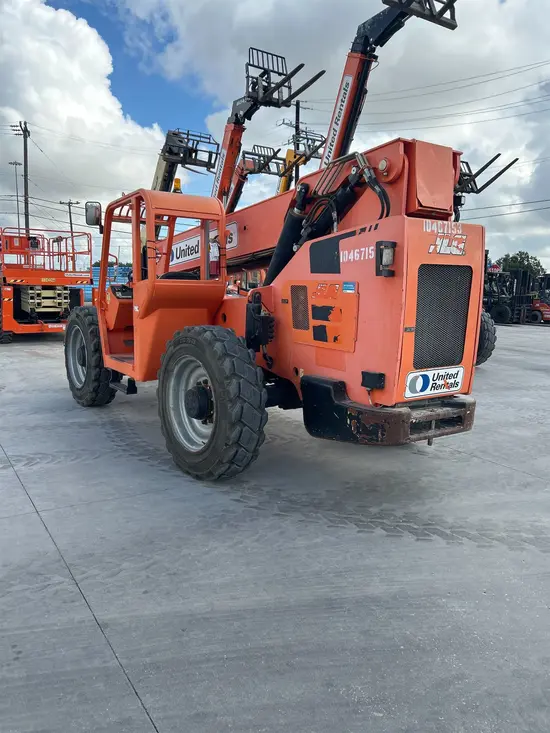 2016 SKYTRAK 8042 Forklift