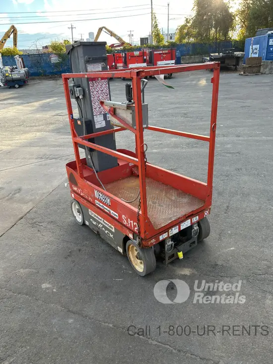 2017 Skyjack SJ12 Self-Propelled One-Person Lift