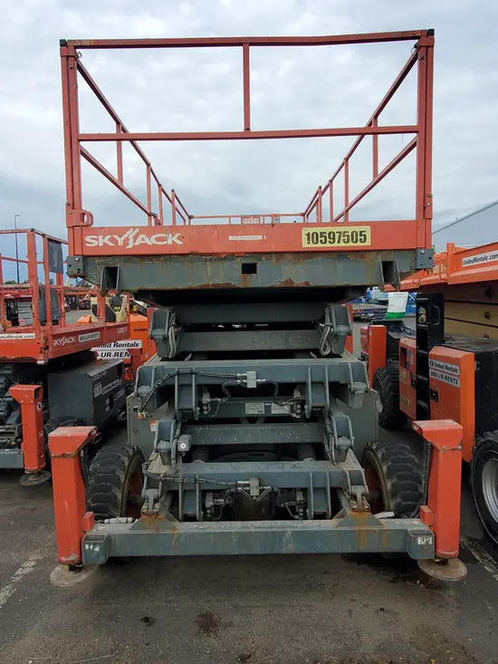 2017 Skyjack SJ9250RT Rough Terrain Scissor Lift