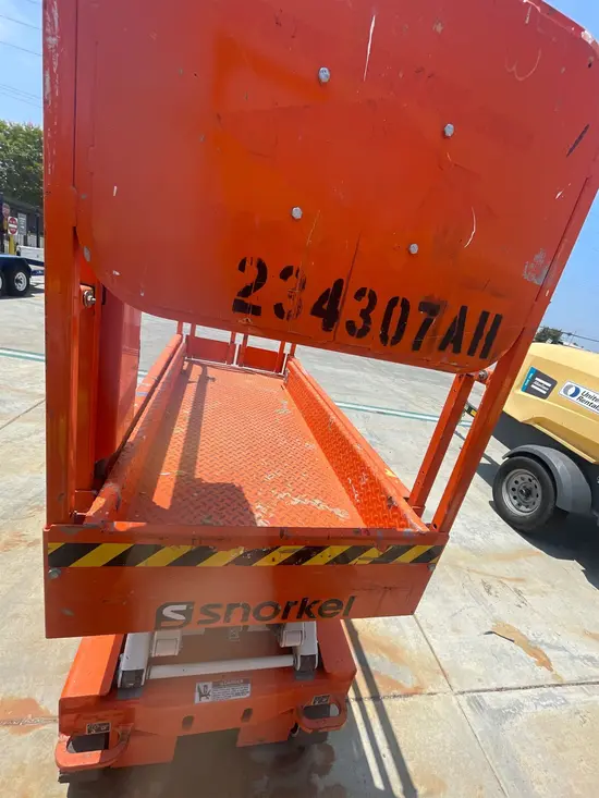 2019 Snorkel S3219E Scissor Lift