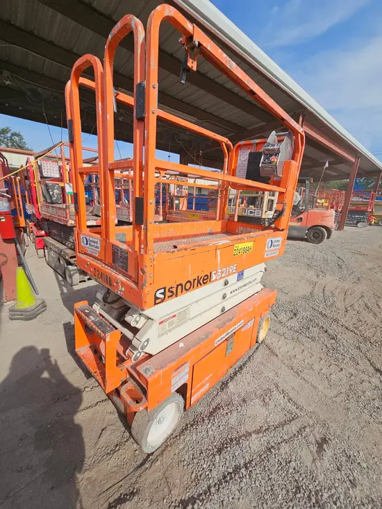 2019 Snorkel S3219E Scissor Lift