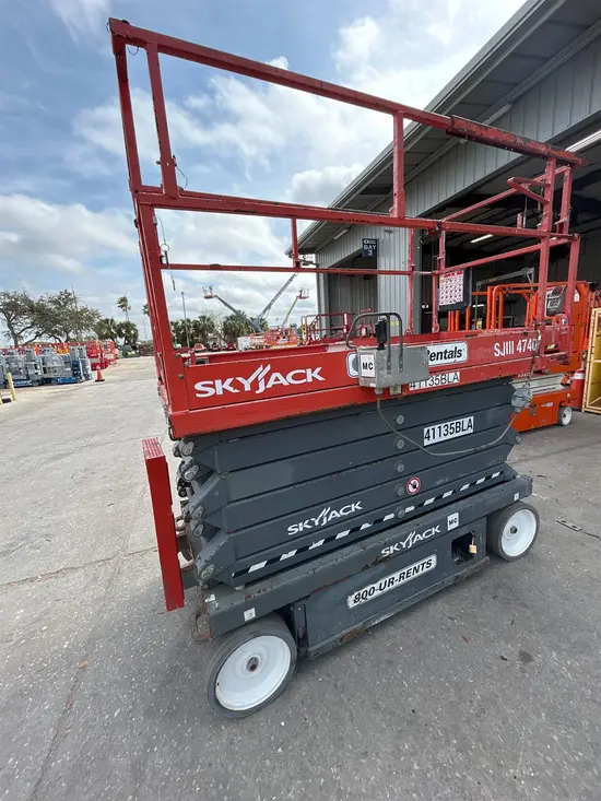 2017 Skyjack SJIII4740 Scissor Lift