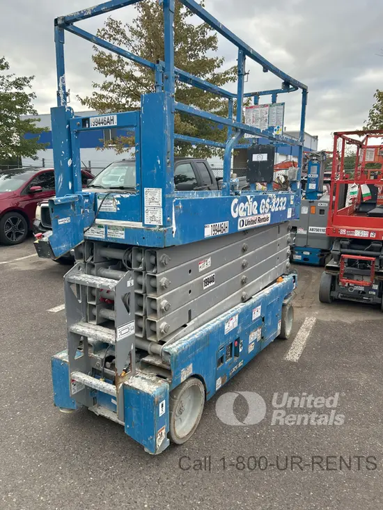2017 Genie GS-3232 Scissor Lift