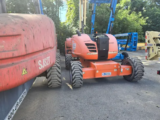 2017 JLG 600AJ Articulating Boom Lift