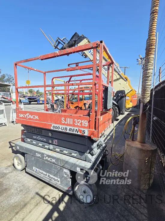 2019 Skyjack SJIII3219 Scissor Lift