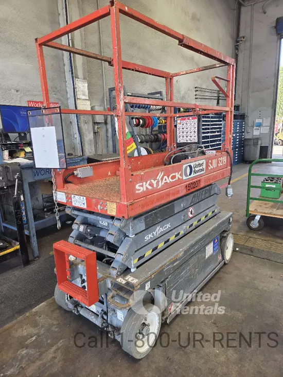 2014 Skyjack SJIII3219 Scissor Lift