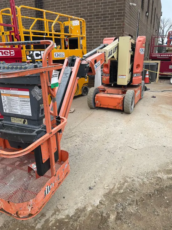 2013 JLG E300AJP Articulating Boom Lift