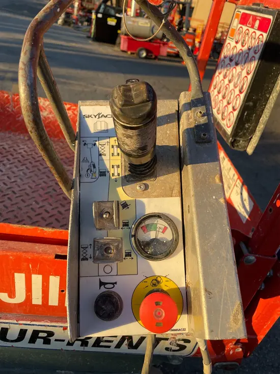 2017 Skyjack SJIII3219 Scissor Lift