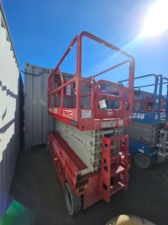 2019 MEC 3346SE Scissor Lift