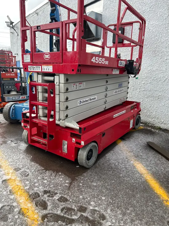 2018 MEC 4555SE Scissor Lift
