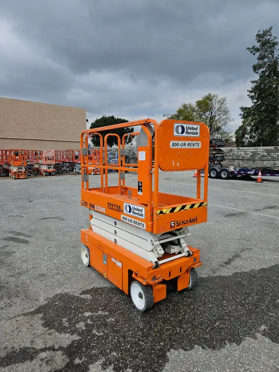 2018 Snorkel S3219E Scissor Lift