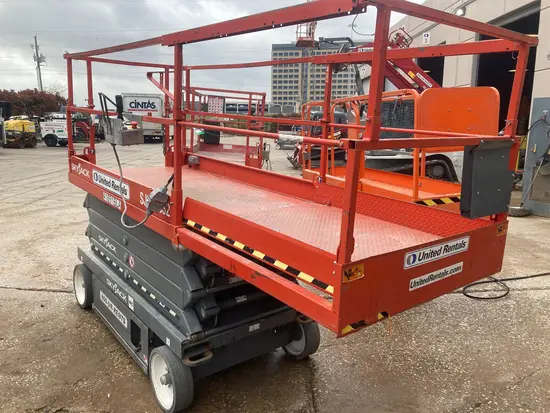 2017 Skyjack SJIII4632 Scissor Lift