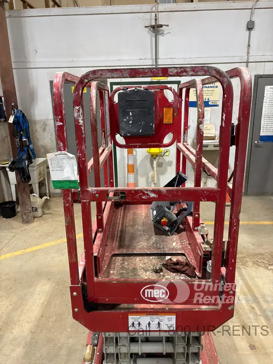 2019 MEC 1330SE Scissor Lift