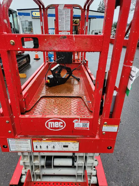 2020 MEC 1930SE Scissor Lift