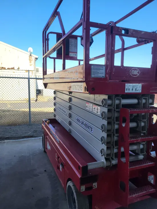 2018 MEC 4046SE Scissor Lift