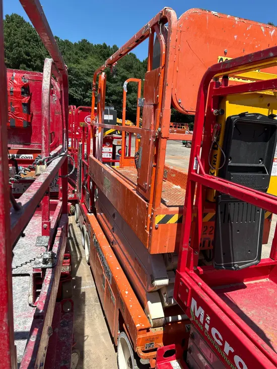2019 Snorkel S3226E Scissor Lift