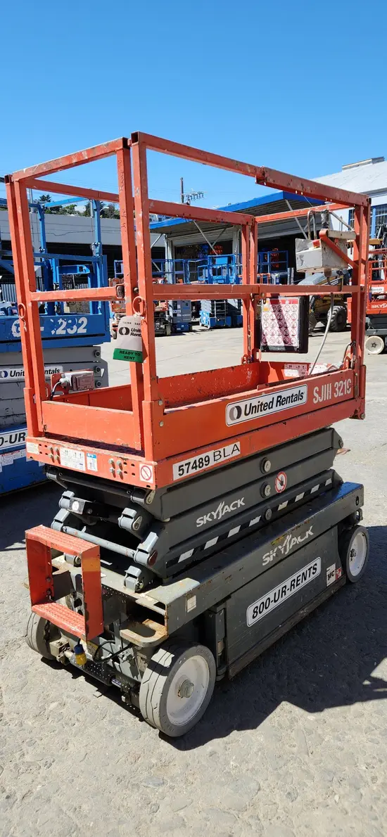 2018 Skyjack SJIII3219 Scissor Lift