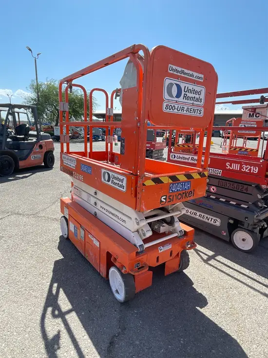 2019 Snorkel S3219E Scissor Lift