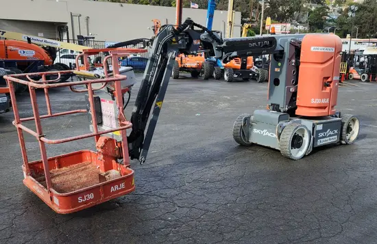 2018 Skyjack SJIII4740 Scissor Lift