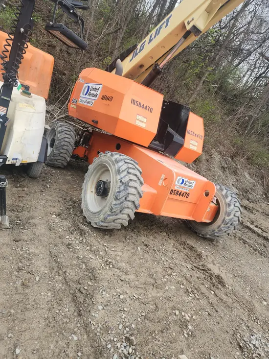 2017 JLG 660SJ Boom Lift