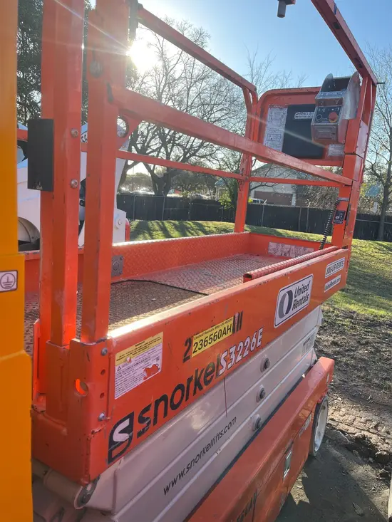 2019 Snorkel S3226E Scissor Lift