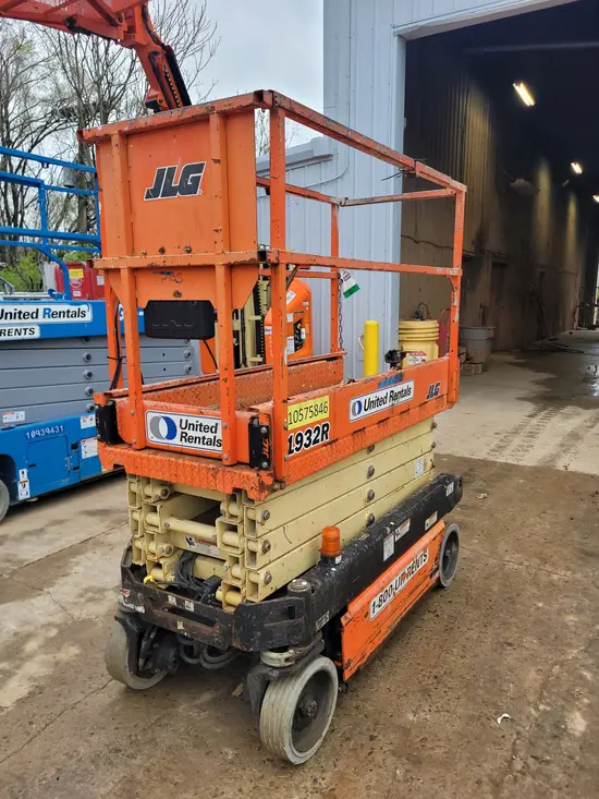 2017 JLG 1932R Scissor Lift