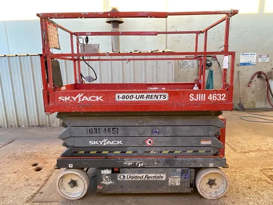 2015 Skyjack SJIII4632 Scissor Lift