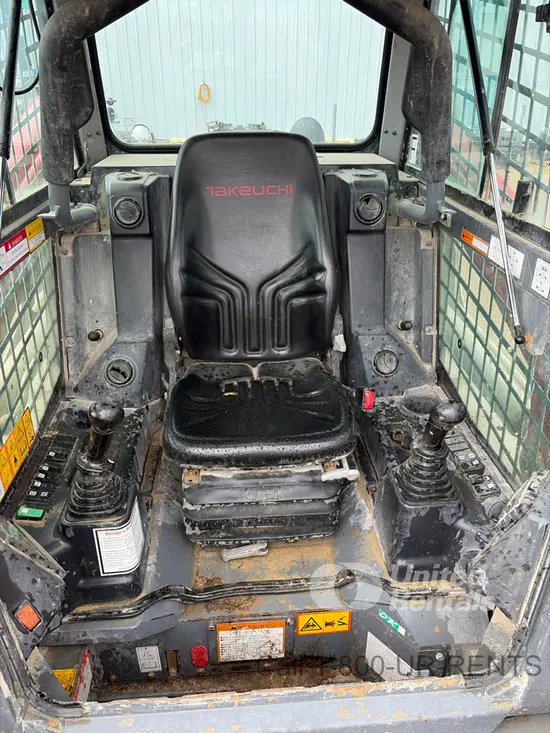 2022 Takeuchi TL12R2-CR Track Loader