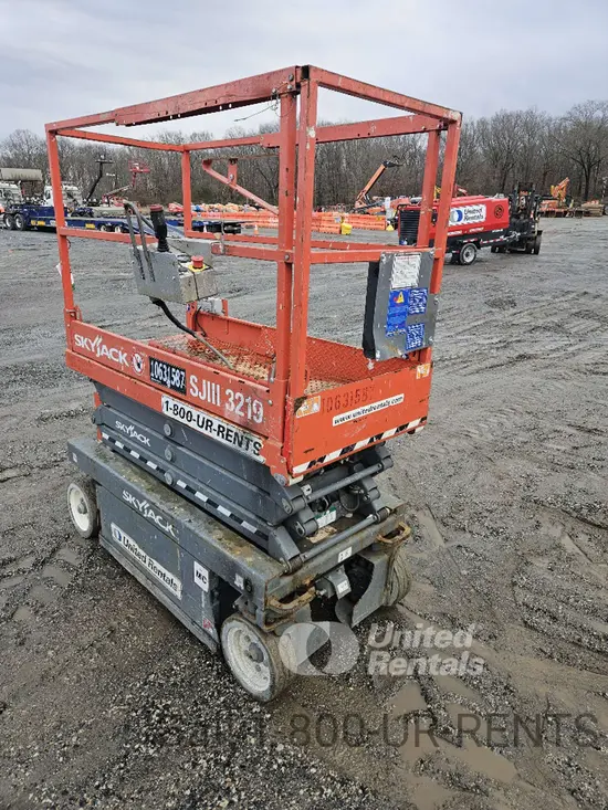 2017 Skyjack SJIII3219 Scissor Lift