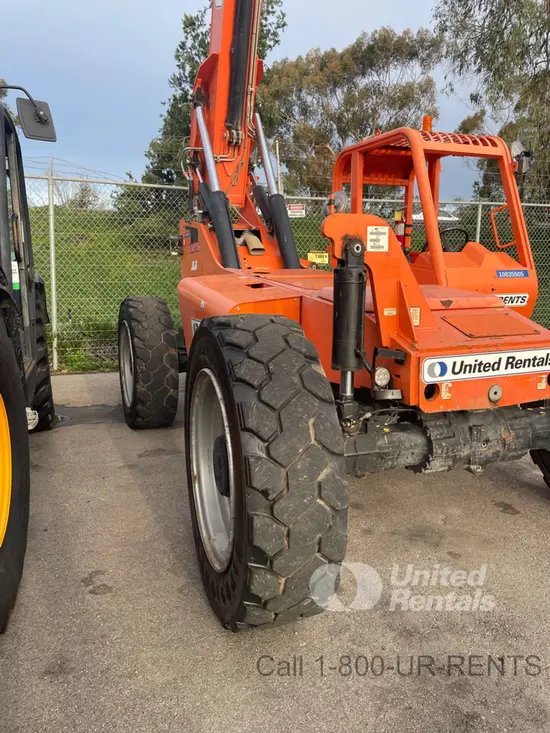 2018 SKYTRAK 8042 Forklift