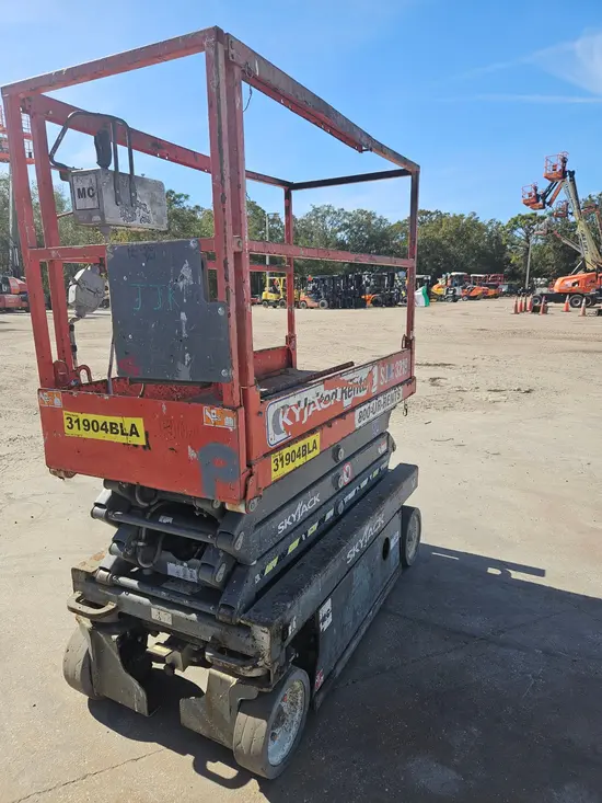 2016 Skyjack SJIII3219 Scissor Lift