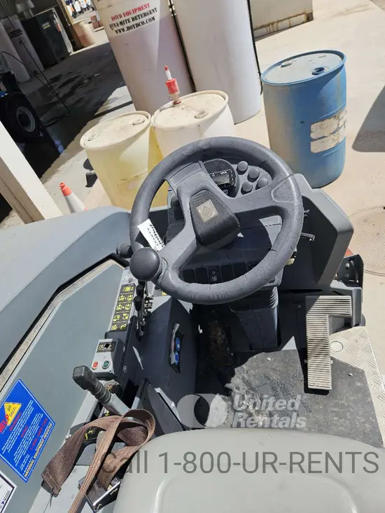 2021 KARCHER B 300 RI LPG Scrubber