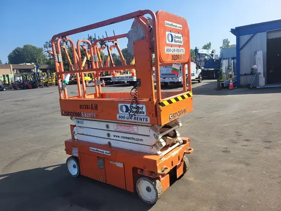 2018 Snorkel S3219E Scissor Lift