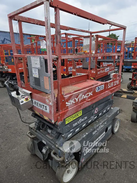 2018 Skyjack SJIII3219 Scissor Lift
