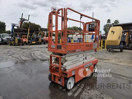 2018 Snorkel S3226E Scissor Lift