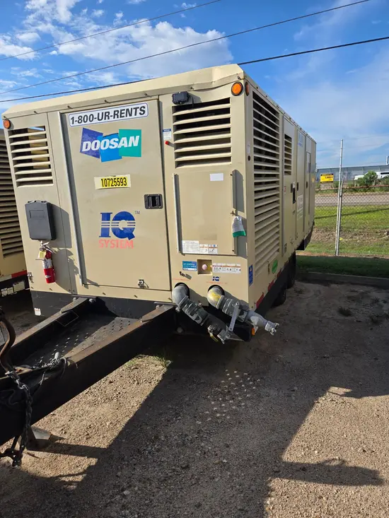 2018 Doosan HP1600WCU-T4FIQ Air Compressor