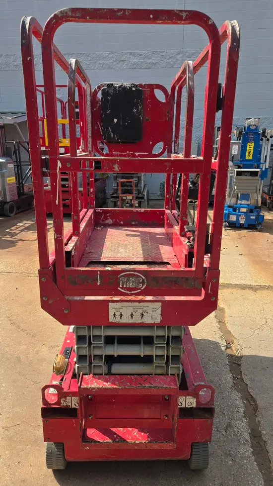 2018 MEC 1330SE Scissor Lift