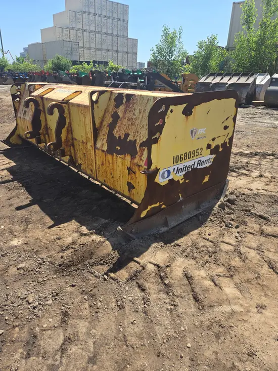 2017 ATI McMillen 4800 12' SNW PS Bucket Attachment